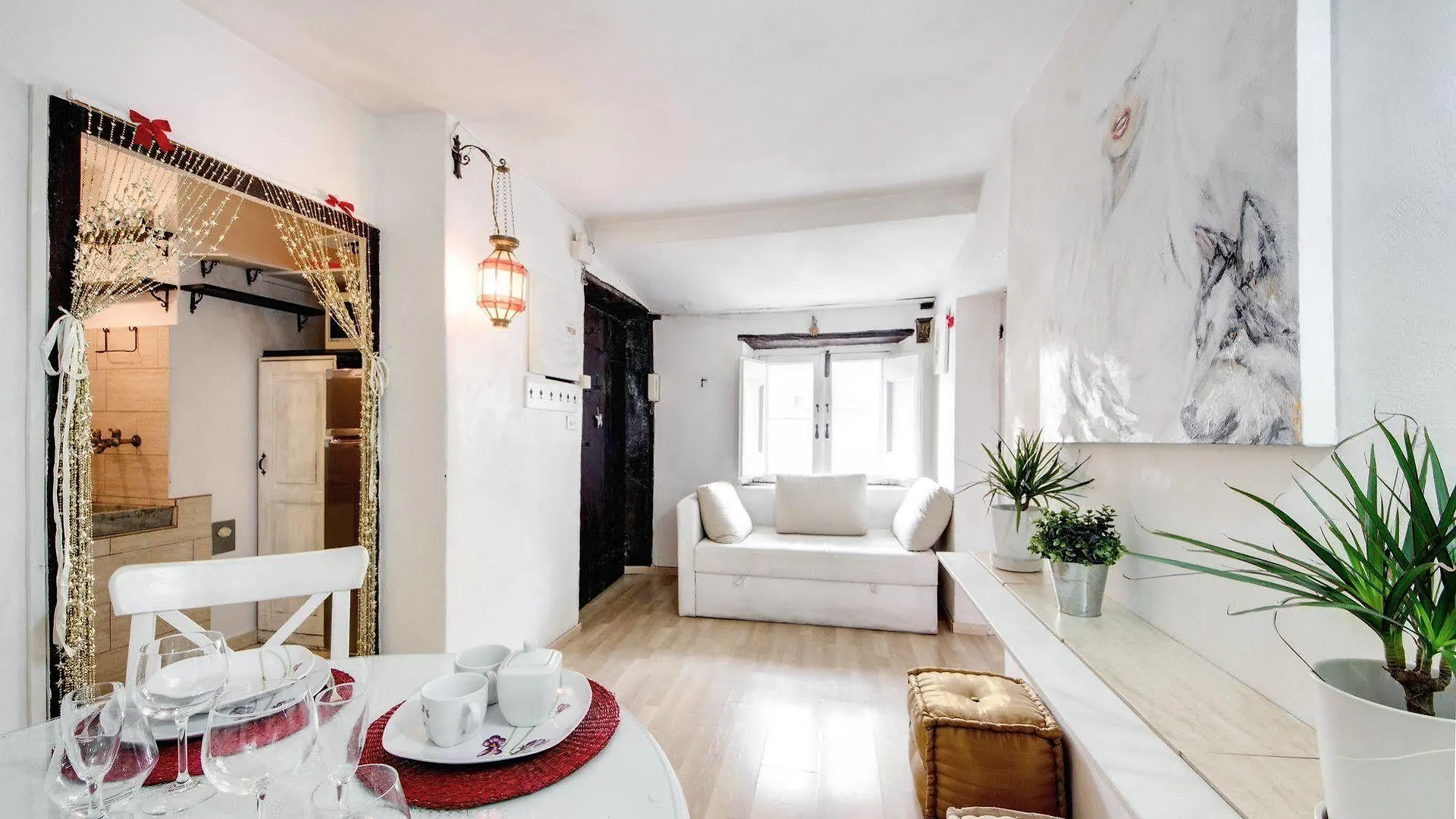 Casawally Rom 0*,  Italien