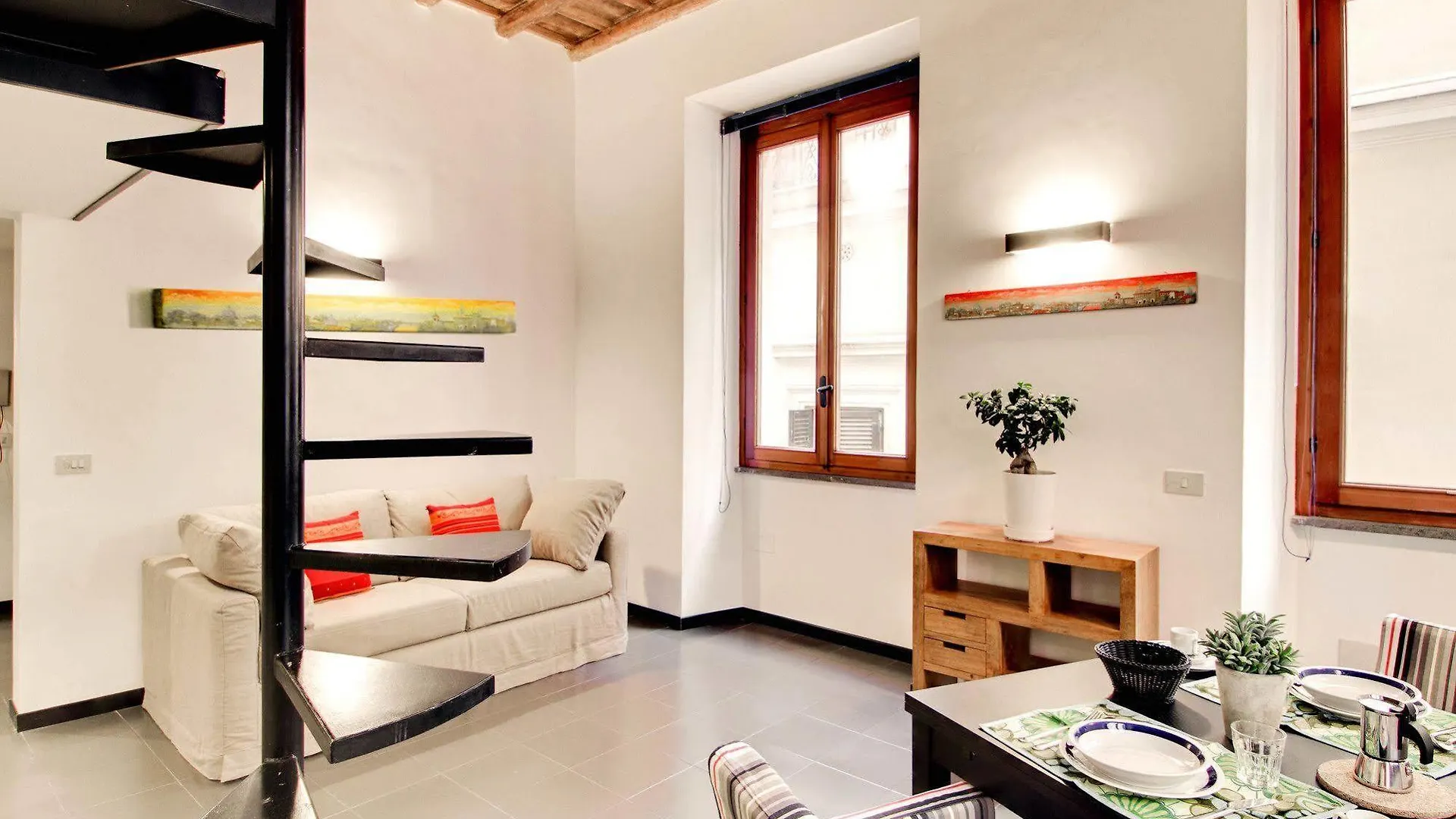 Casawally Daire Roma
